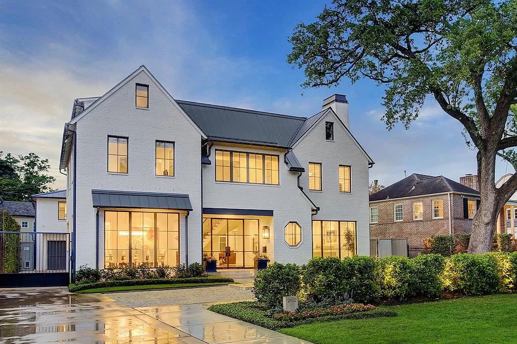 The Houston Home is a Sophisticated, sleek, and an entertainer’s dream with high-end custom finishes throughout now available for sale. This home located at 2102 Chilton Rd, Houston, Texas; offering 6 bedrooms and 7 bathrooms with over 6,700 square feet of living spaces.