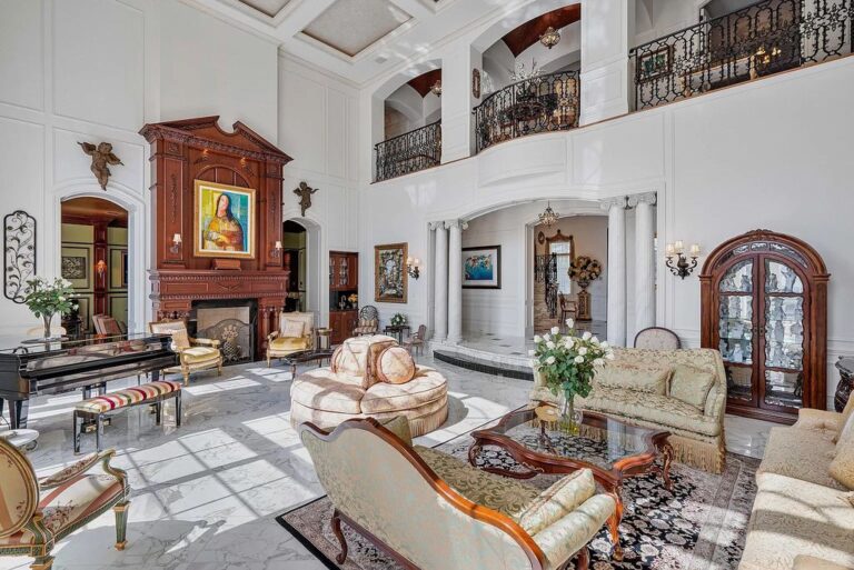 A Majestic Venetian-inspired Home in Boca Raton