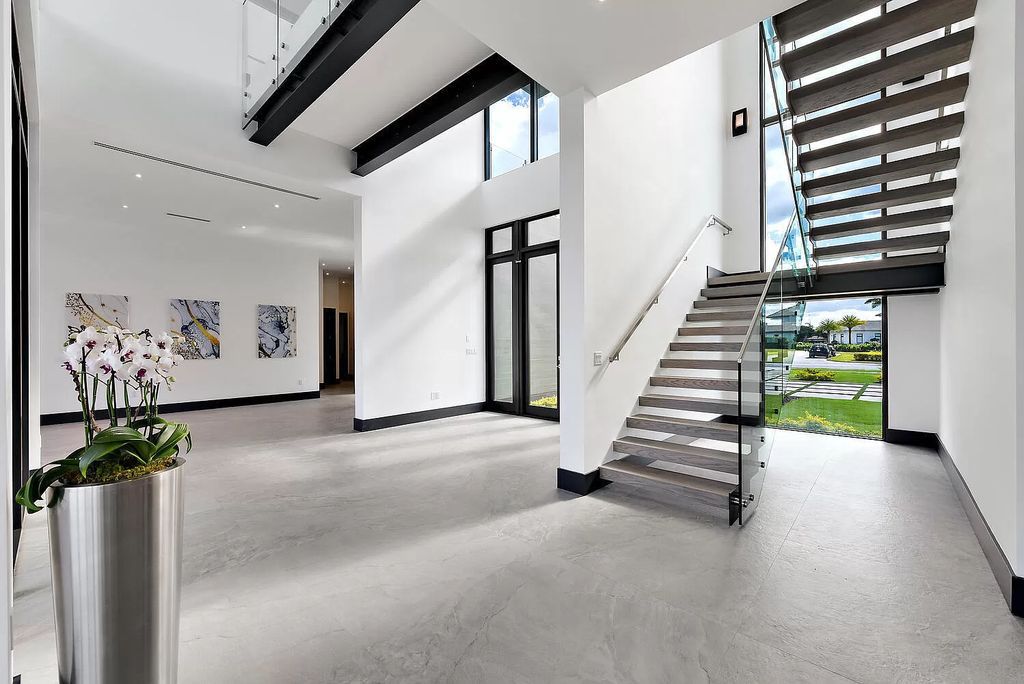 A-Truly-Spectacular-New-Construction-Modern-Home-in-Wellington-Sells-for-6499000-10