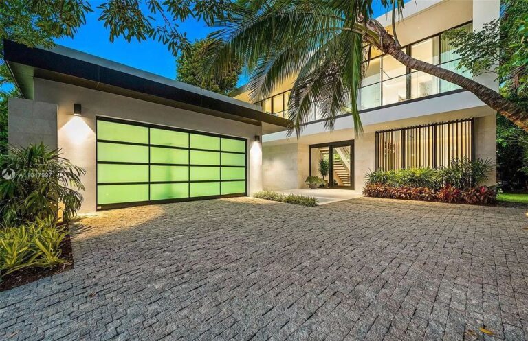 An Ultra Luxury Modern Waterfront Home in Miami Beach hits Market for $16,900,000