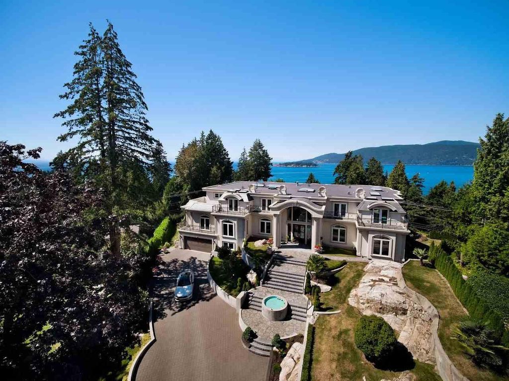The European-Style Luxury Mansion in West Vancouver is an Italian Architectural Masterpiece now available for sale. This home located at 5358 Kensington Crescent, West Vancouver, BC, Canada