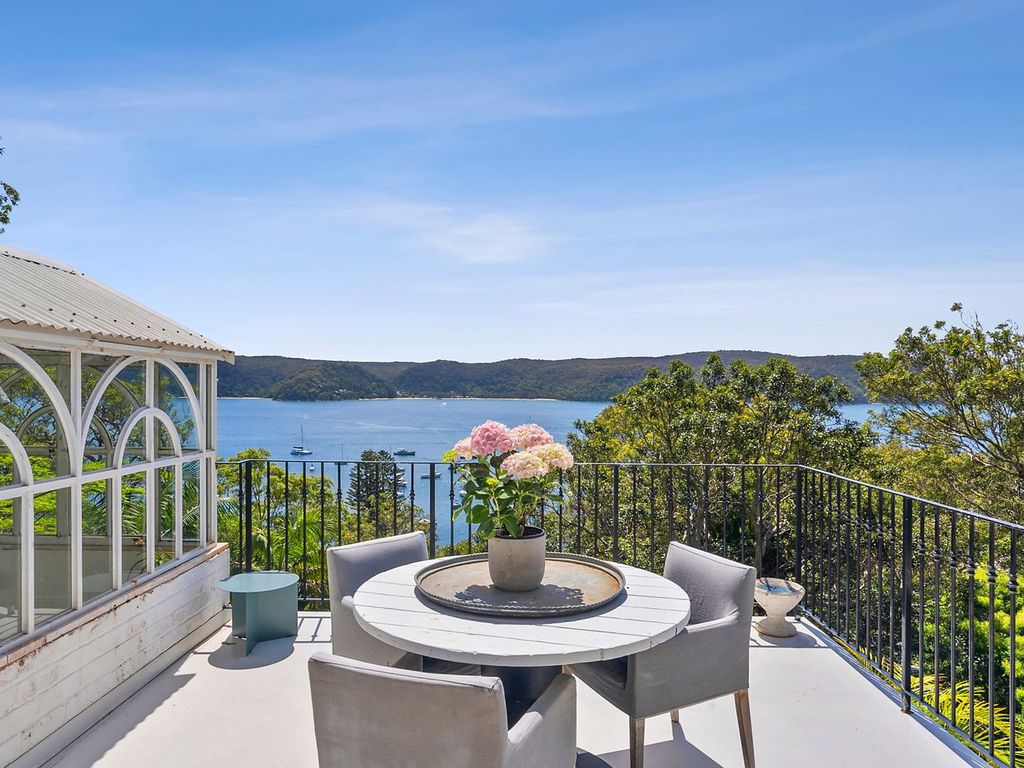 Gorgeous Palm Beach villa in New South Wales with idyllic views of Pittwater bay for sale