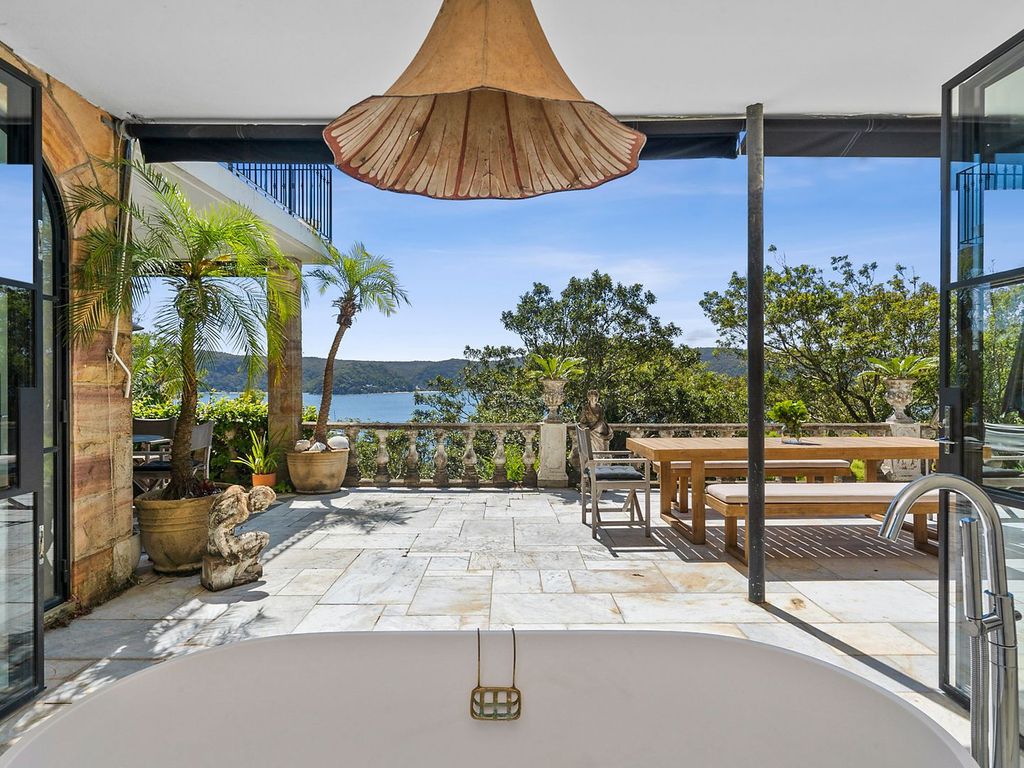 Gorgeous Palm Beach villa in New South Wales with idyllic views of Pittwater bay for sale