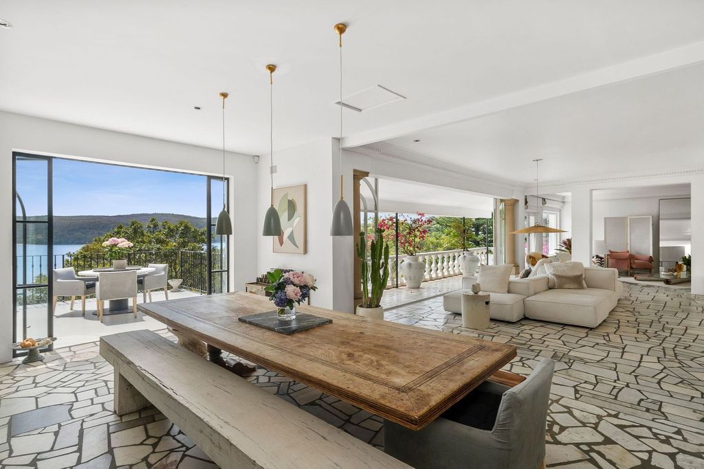 Gorgeous Palm Beach villa in New South Wales with idyllic views of Pittwater bay for sale