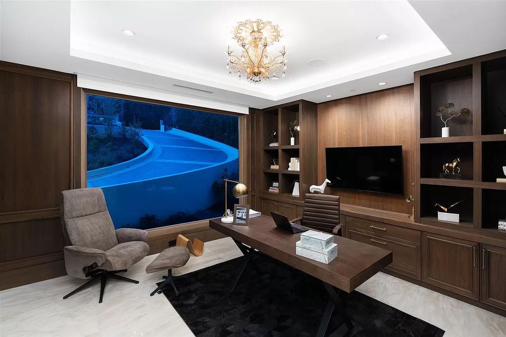 Grandeur-Luxury-Home-in-West-Vancouver-with-Brilliant-Design-Sell-for-C15998000-27