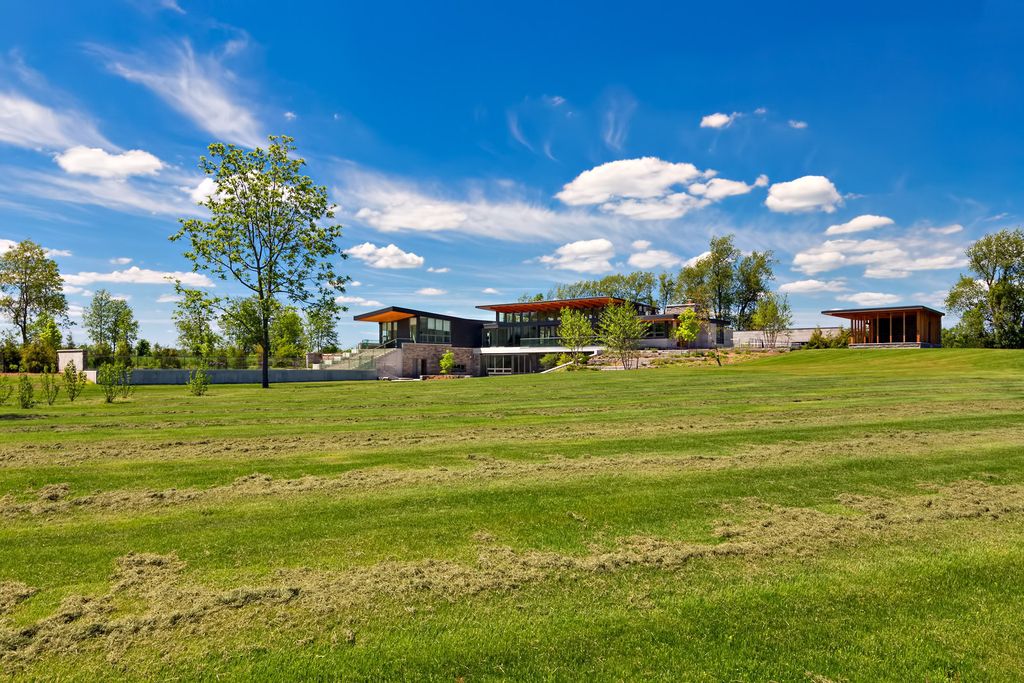 Millgrove-House-with-Stunning-views-of-Farmland-by-TomsMcNally-Design-3