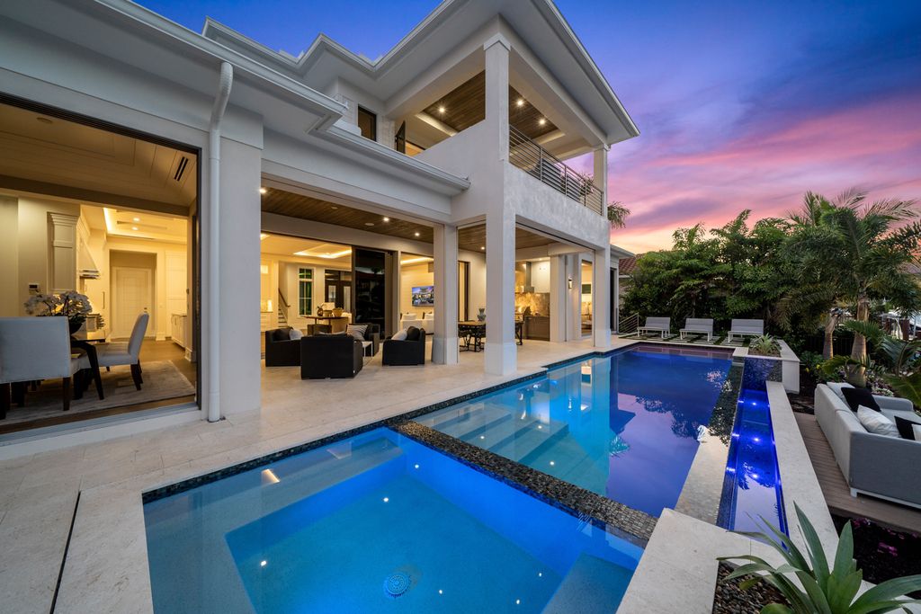 Mind-Blowing-Waterfront-Naples-Estate-Built-by-Gulfstream-Homes-1