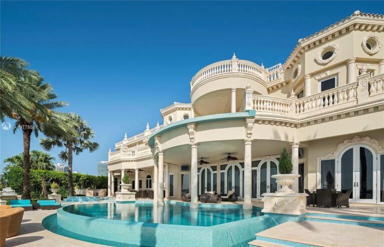 Palatial Florida Mansion with Absolutely Unparalleled Finishes