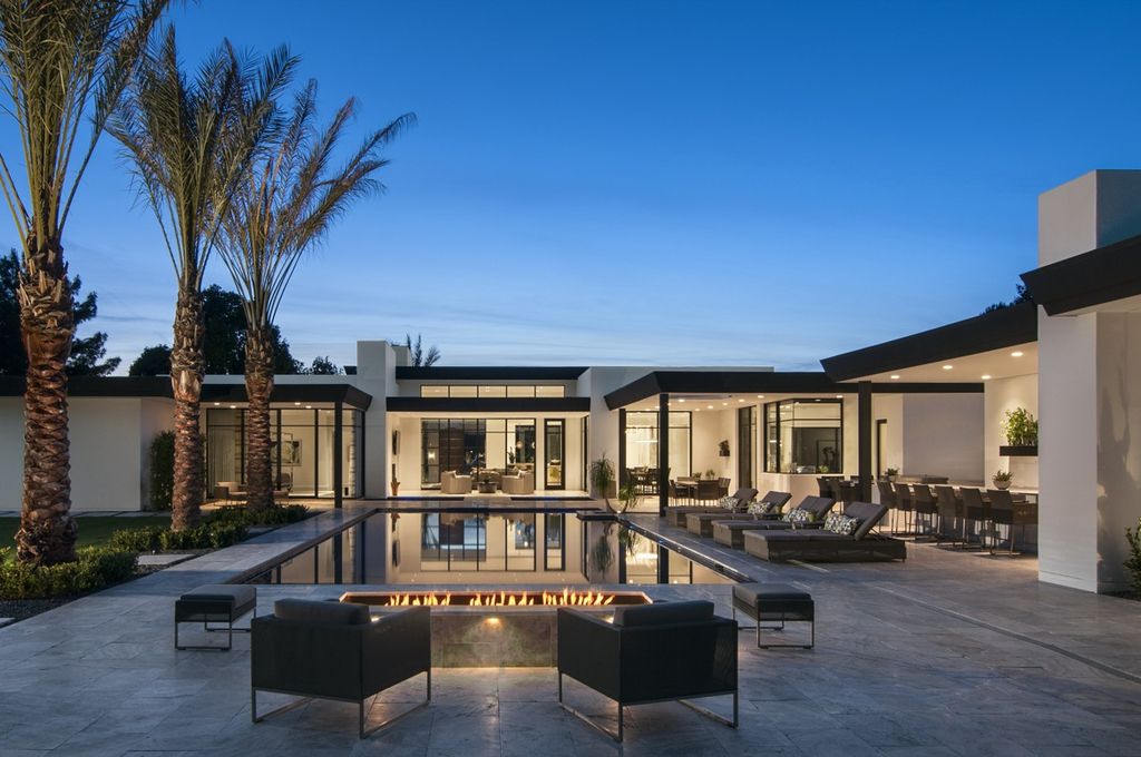 Peaceful-Balinese-Inspired-Home-in-Scottsdale-Built-by-Calvis-Wyant-Luxury-Homes-1