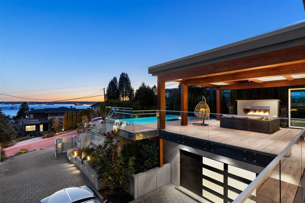 Sensational-World-Class-Property-in-West-Vancouver-with-Jaw-Dropping-Views-Asking-for-C6298000-1