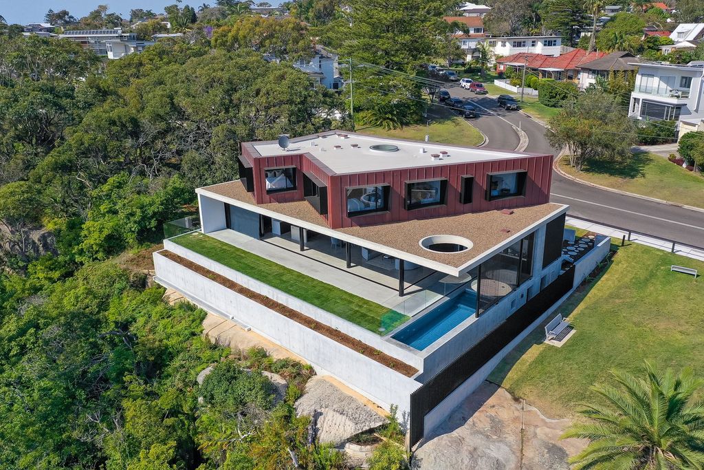 Striking-home-by-Ian-Bennett-Design-Studio-in-New-South-Wales-for-sale-at-8800000-12-1