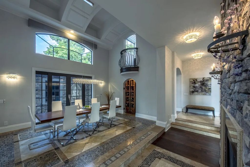 Stunning-Gated-Home-in-Parkland-Asking-for-4000000-comes-with-Smart-Home-Features-8