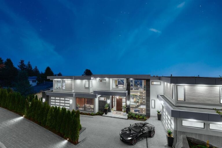 Sumptuous West Vancouver Villa with Sensational Views listed for C$18,800,000