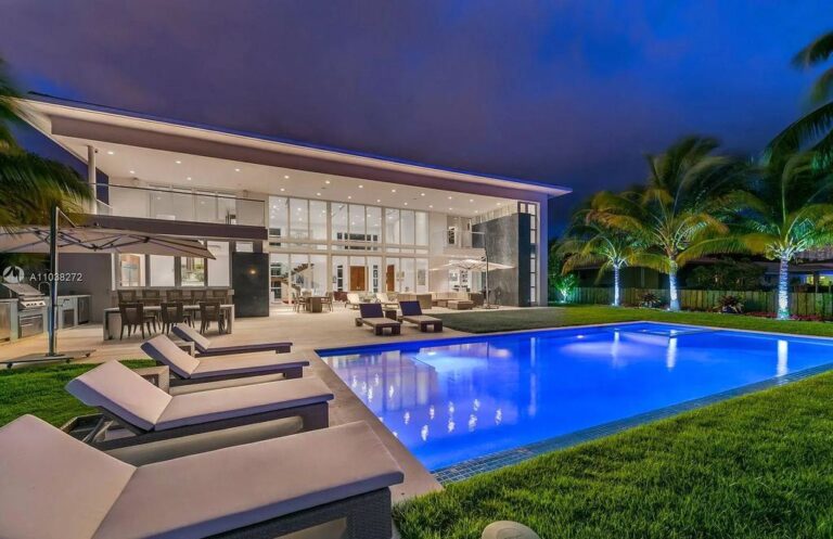 Superbly Equipped Contemporary Waterfront Home in Florida for $5.5M