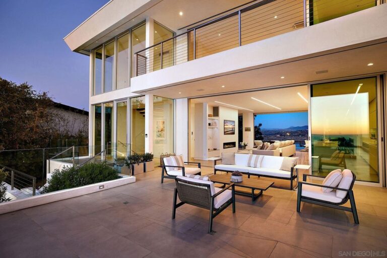13.495M Del Mar Home is Exceptional Luxury with Magical Ocean Views
