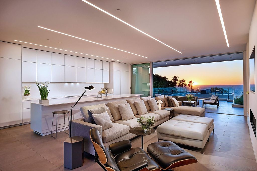 The Del Mar Home is a coastal contemporary property offers magical 180 degree ocean views now available for sale. This home located at 2115 Balboa Ave, Del Mar, California