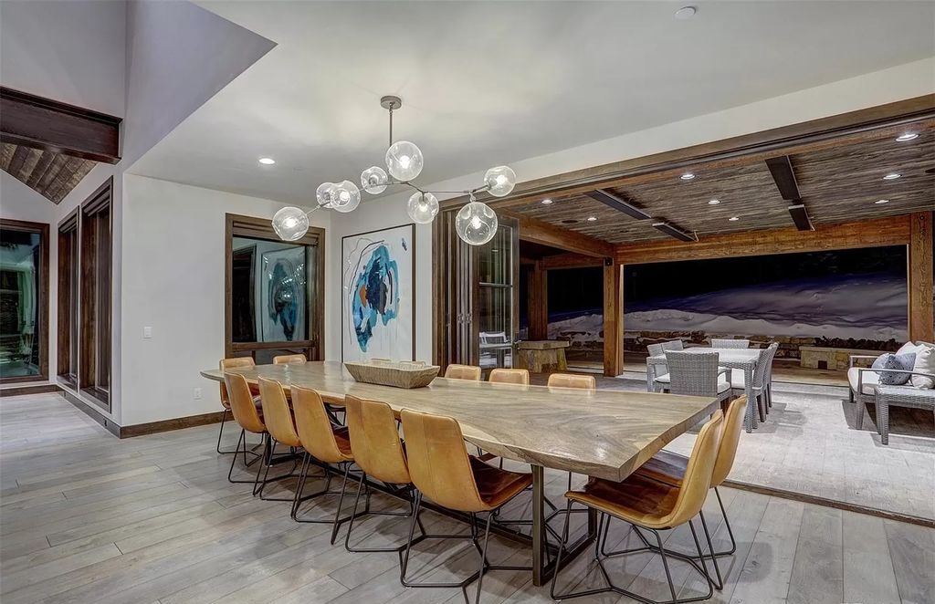 This-18500000-Colorado-Mountain-Home-with-Total-Privacy-for-Entertaining-6