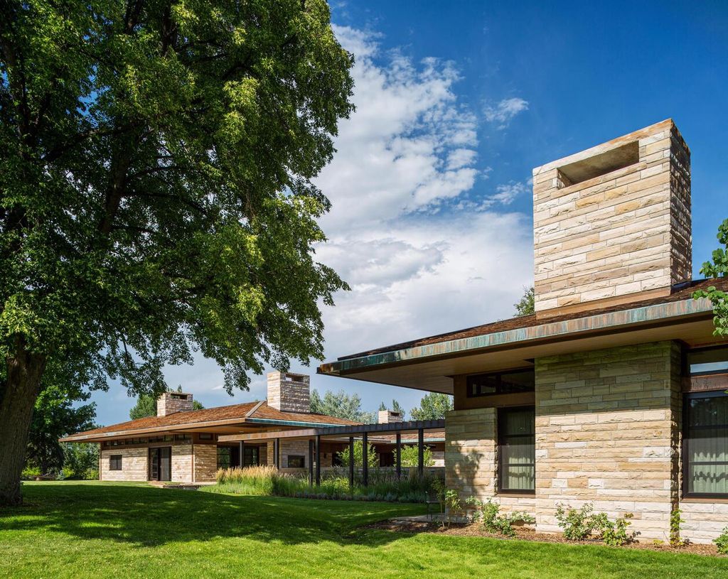 The Contemporary Home in Colorado is Denver’s finest residence sits on more than six acres walkable to Cherry Creek now available for sale. This home located at 9 Polo Club Ln, Denver, Colorado