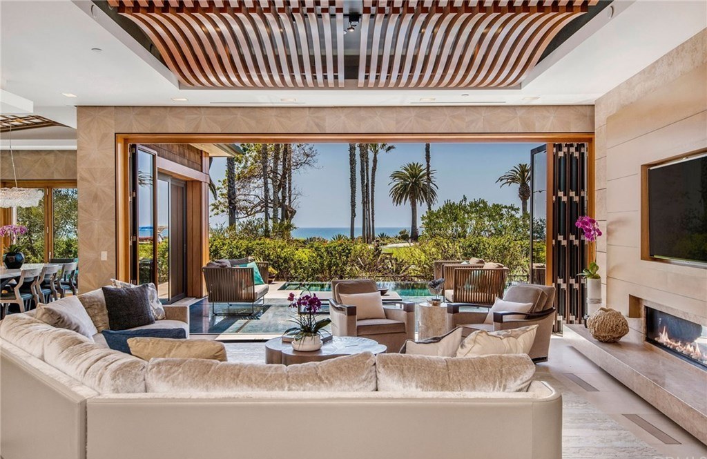 The Laguna Beach Beachside Villa is a luxurious masterpiece in the coveted front row of the ultra-exclusive Montage Ocean Estates now available for sale. This home located at 7 Montage Way, Laguna Beach, California