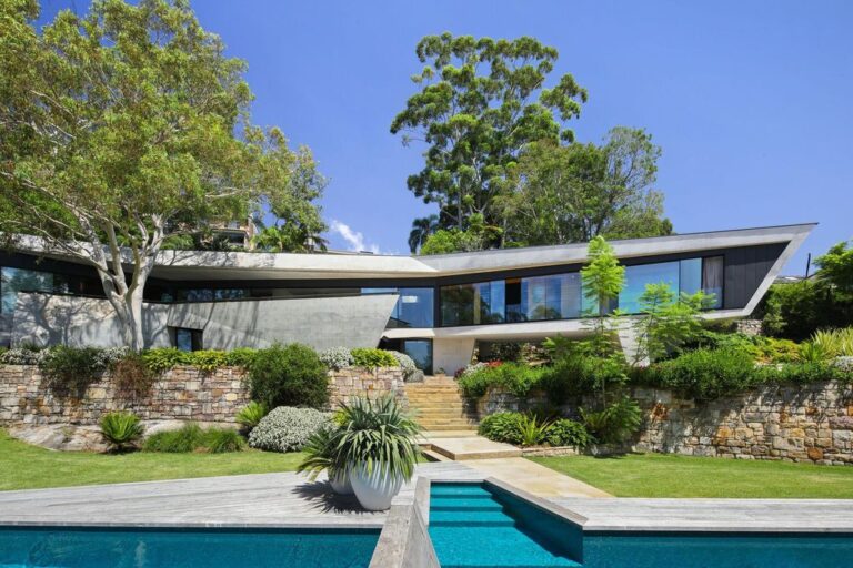 Visionary serene home in New South Wales with monumental view for Sale