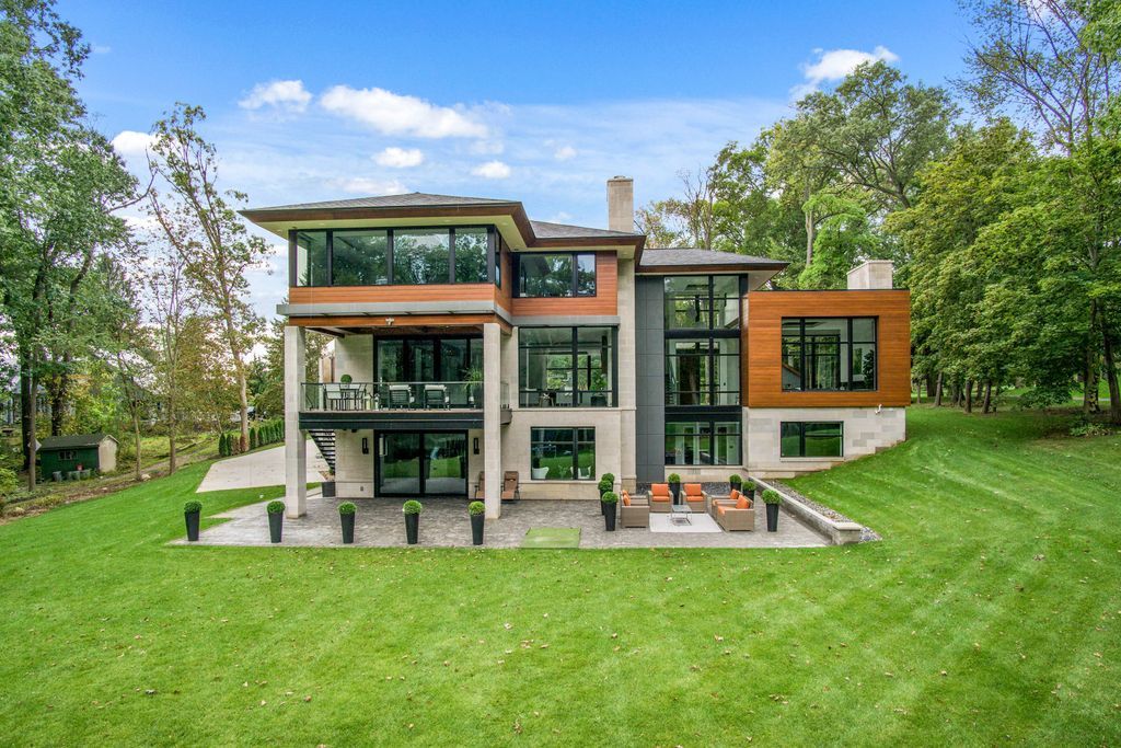 The Home in Michigan is a Marvelous Custom Contemporary designed by AZD Architects offers the utmost unique contemporary elegance now available for sale. This home located at 3777 Orion Rd, Oakland, Michigan