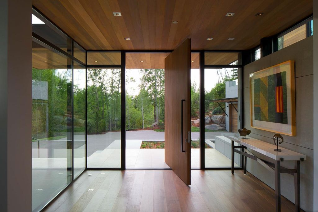 343 Willoughby Way House with Panoramic Views  by Poss Architect
