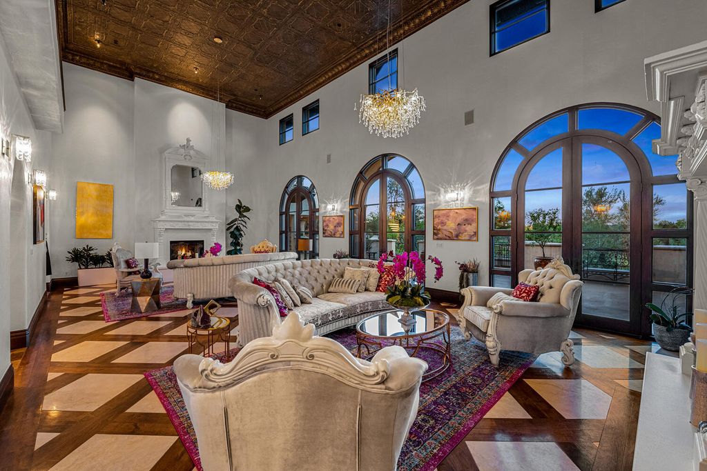  A $9,975,000 traditional Italian villa in Colorado designed by Carlos Alvarez