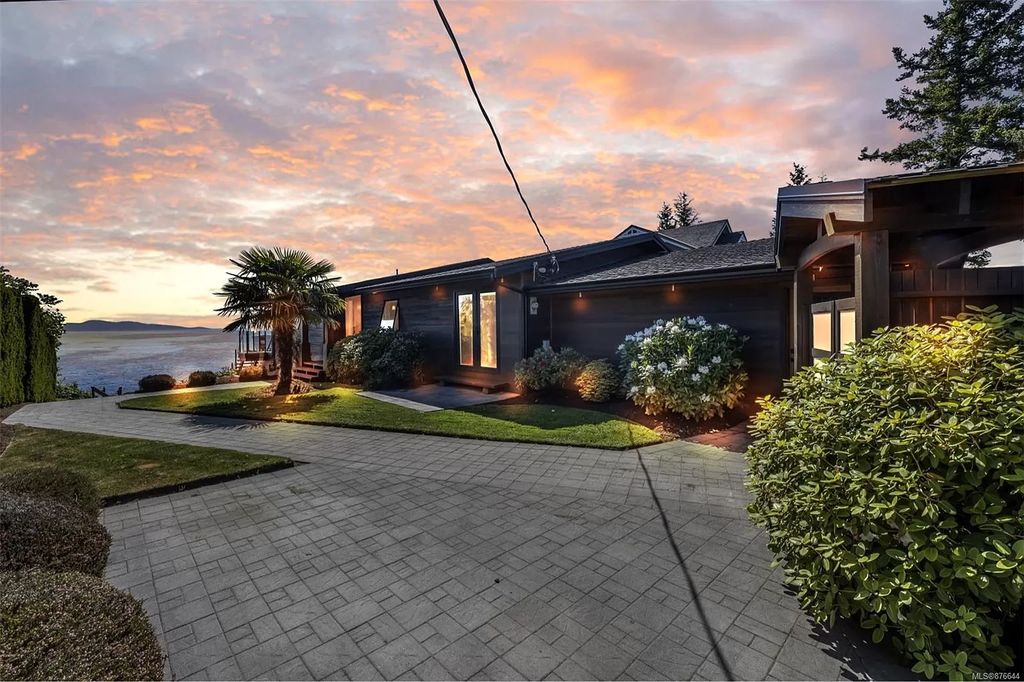 The Cordova Bay Waterfront House in Saanich is an amazing home now available for sale. This home located at 1031 Walema Ave, Saanich, BC V8Y 1P2, Canada