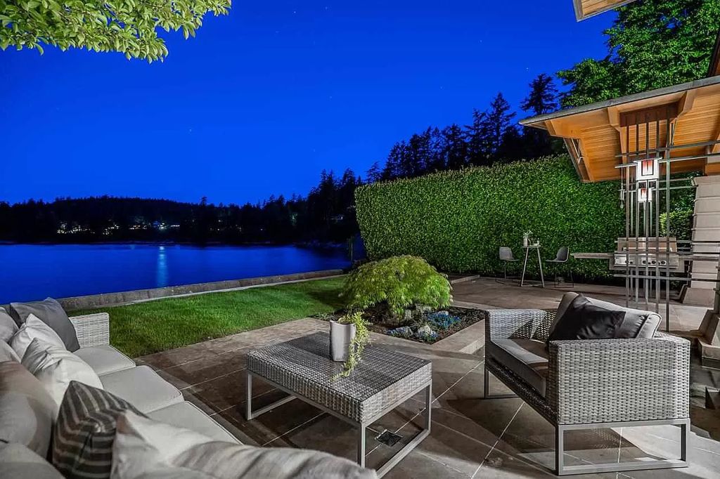 The Spectacular Waterfront Residence in West Vancouver offers the most stunning ocean views now available for sale. This home located at 4470 Ross Cres, West Vancouver, BC V7W 1B2, Canada