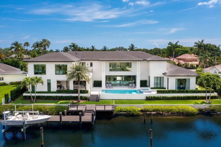 A Truly Modern Home in Palm Beach Gardens on Market for $7,750,000