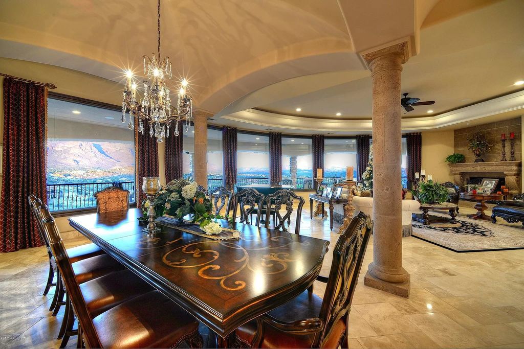 A-magnificent-Arizona-estate-has-unequaled-mountain-view-asking-for-3549-17