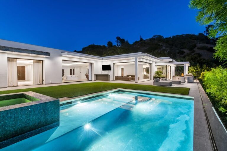 Contemporary Home in the most prestigious enclave of Beverly Hills listed for $14,900,000