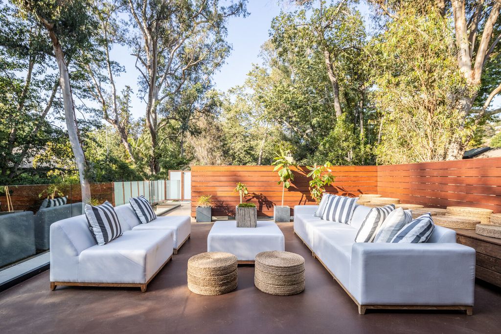 The Home in Santa Monica is a Rustic Canyon gem has been sensitively restored to its former glory with pine eaves now available for sale. This home located at 681 Brooktree Rd, Santa Monica, California