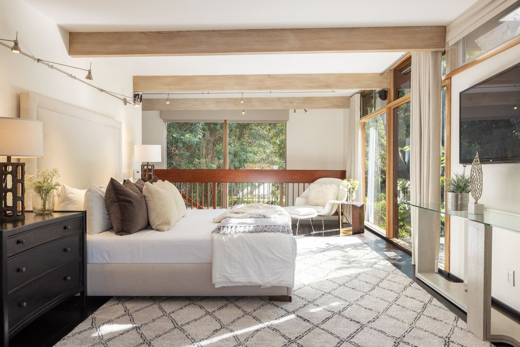 The Home in Santa Monica is a Rustic Canyon gem has been sensitively restored to its former glory with pine eaves now available for sale. This home located at 681 Brooktree Rd, Santa Monica, California