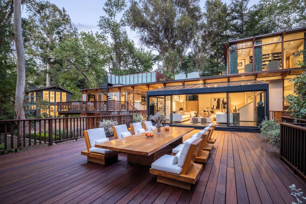 The Home in Santa Monica is a Rustic Canyon gem has been sensitively restored to its former glory with pine eaves now available for sale. This home located at 681 Brooktree Rd, Santa Monica, California