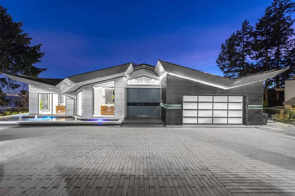 The Flying Kite-Shaped Residence in West Vancouver is an amazing home now available for sale. This home located at 4580 Marine Dr, West Vancouver, BC V7W 2N9, Canada