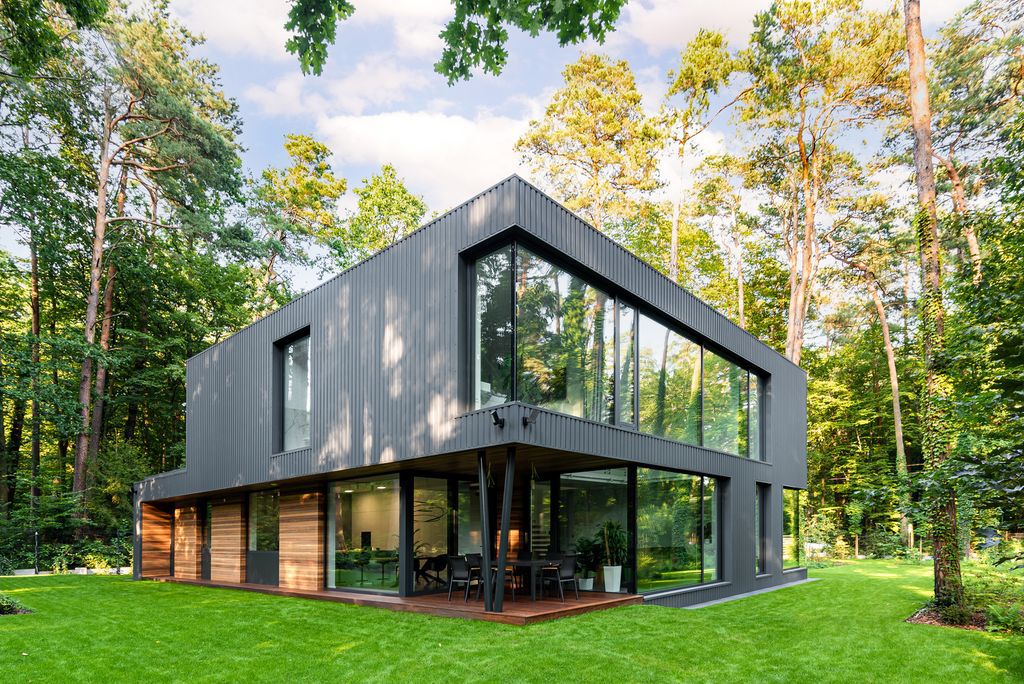 Impressive House Blended Into The Forest in Poland by Z3Z ARCHITEKCI