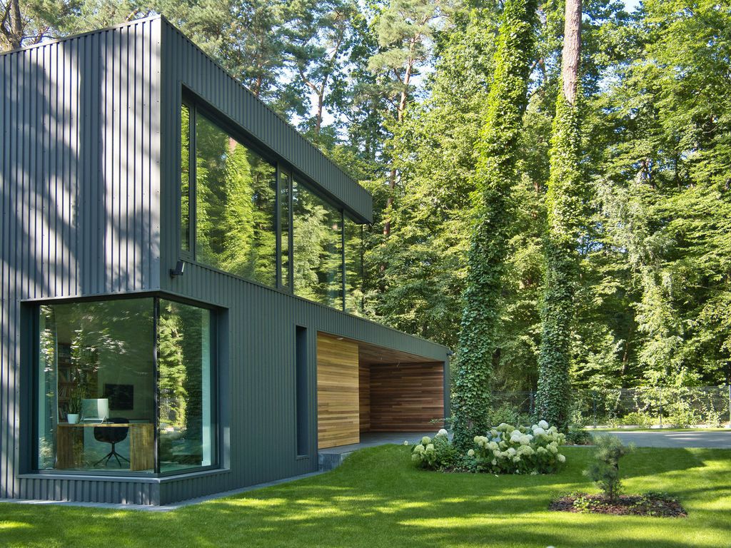 Impressive House Blended Into The Forest in Poland by Z3Z ARCHITEKCI