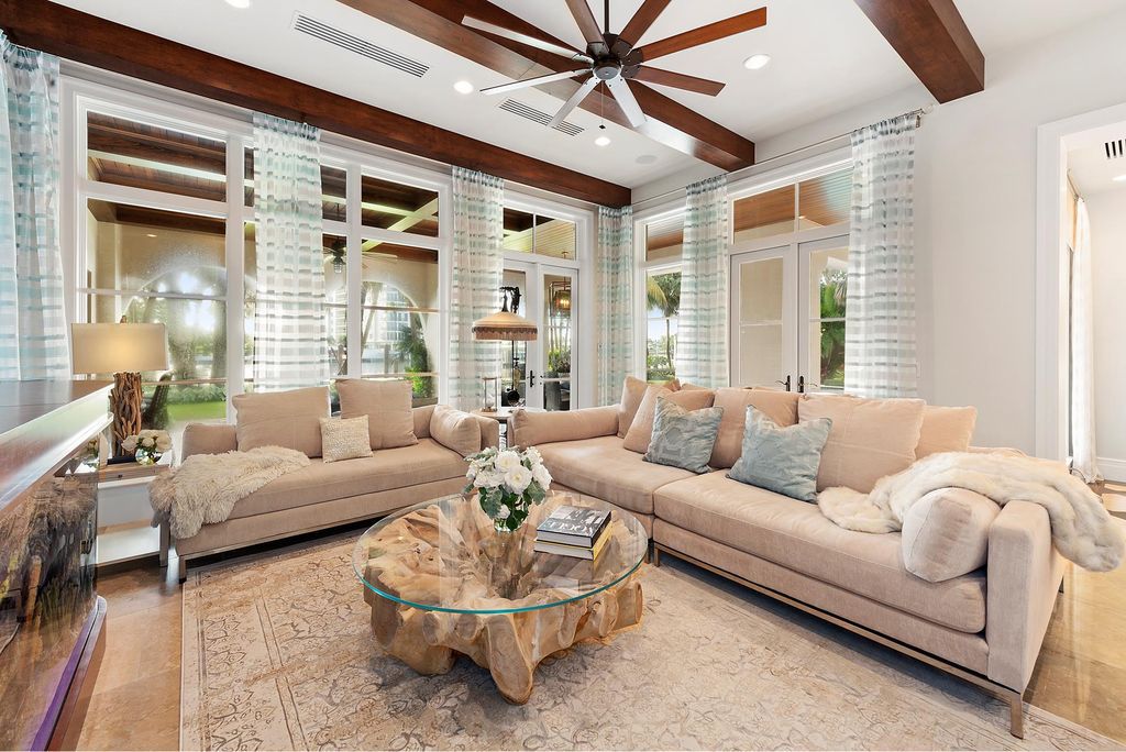 Incredible-Delray-Beach-home-in-Florida-with-over-9.200-Square-feet-of-living-space-14