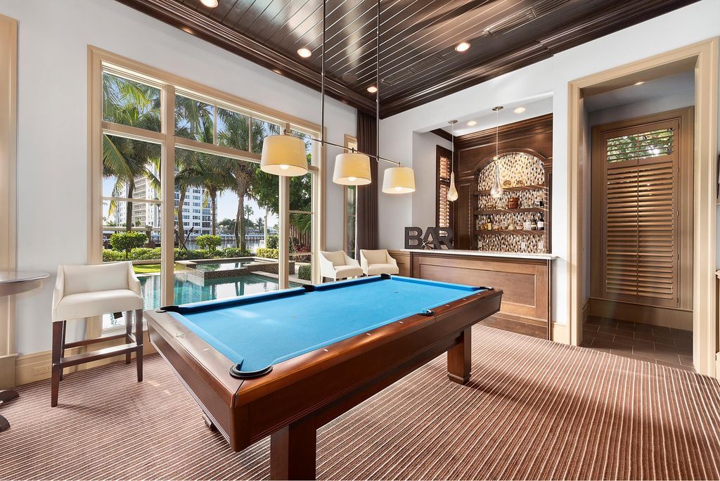 Incredible-Delray-Beach-home-in-Florida-with-over-9.200-Square-feet-of-living-space-6