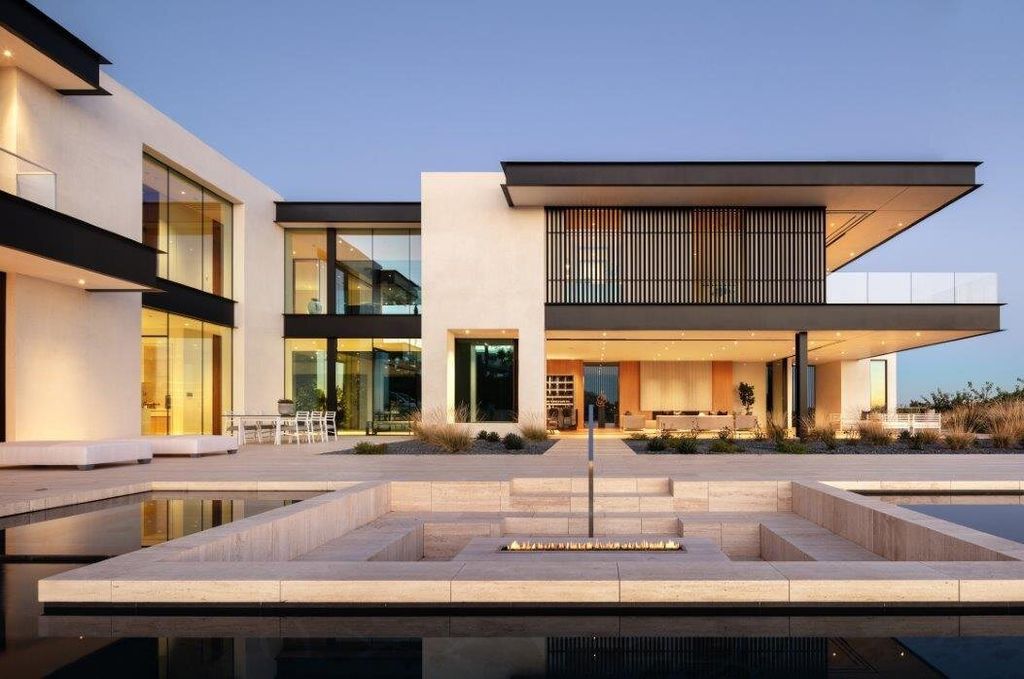 Laurel-Way-House-A-Brand-New-Modern-Trophy-Estate-by-Mcclean-Design-17