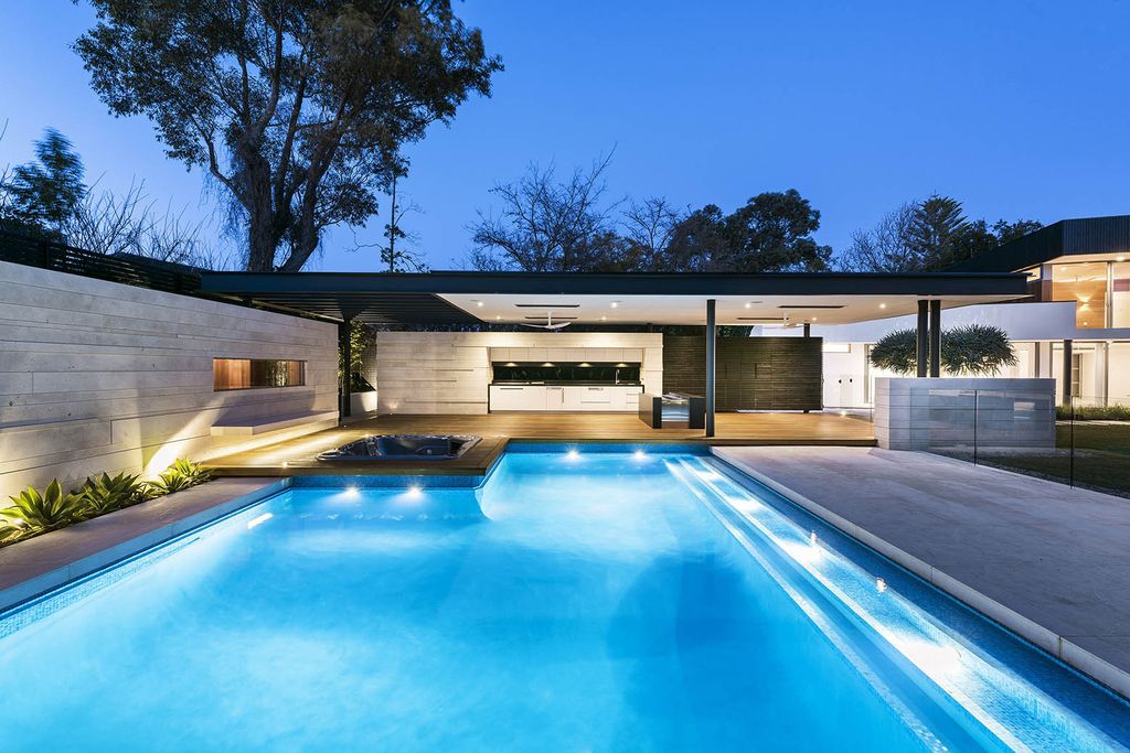 Luxurious-Dalkeith-Residence-in-Australia-by-Hillam-Architects-5