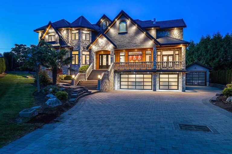 Luxurious Traditional Style House in Surrey with Stone Facade Listed for C$3,549,000