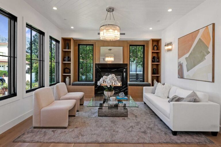 Meticulously Crafted Modern Farmhouse in Los Angeles sells $6,499,900