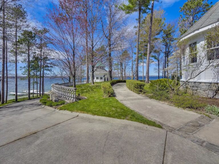 Recognizable Home in Michigan with Panoramic Views of Mullett Lake