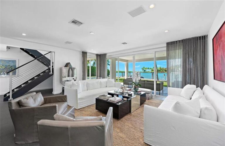 Spectacular Contemporary Waterfront Home in Key Biscayne for $13.5M