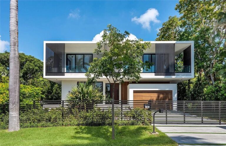 Spectacular New Modern Home in Miami Beach comes to Market at $5,850,000