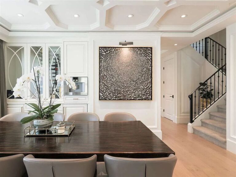 Stunning Shaughnessy Inspired Home in North Vancouver