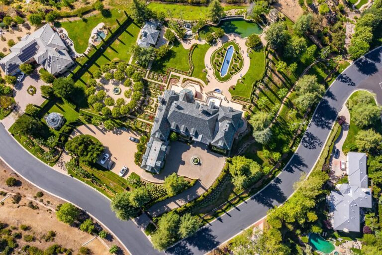The most Luxurious Villa in Westlake Village comes to Market at 28,000,000