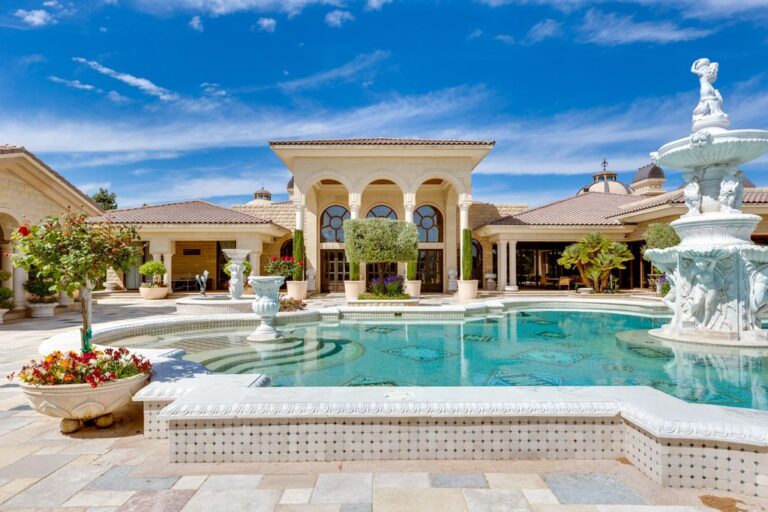 Impressive Las Vegas Mansion with Highest Level of Detail and Quality
